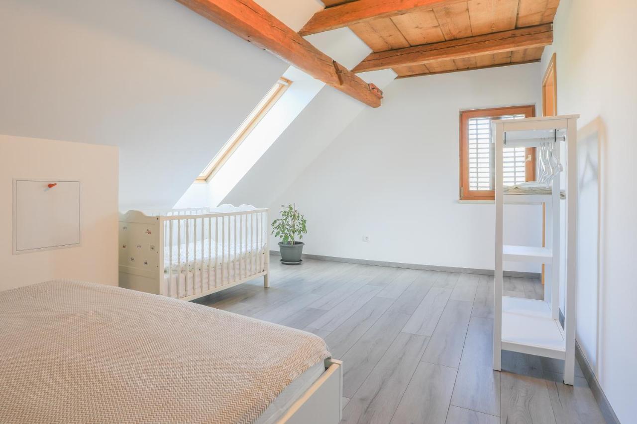 Apartment Krnicar Згорнье-Горье Экстерьер фото